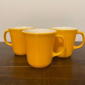 Vintage PYREX Yellow Mugs - Set of 3